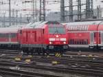 DB Regio Hessen 245 019 rangiert am 23.01.15 in Frankfurt am Main Hbf vom Bahnsteig aus fotografiert