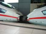 Zwei BR 403 ICE 3 gekuppelt in Frankfurt am Main Flughafen Fernbahnhof am 07.05.11