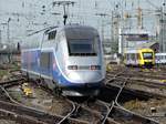 Der TGV aus Paris wird auf das Abstellgleis in Frankfurt gestellt. Frankfurt (M) Hbf, den 24.04.2017