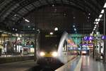 Ein GTW (HLB 130) der Hessischen Landesbahn steht als RB22 (RB 25678) nach Limburg im Frankfurter Hauptbahnhof, Gleis 17.