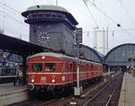 Zum BW Jubiläum gab es auch Zubringerfahrten mit dem damals von Frankfurt aus eingesetzten Museumstriebwagen 465 006 (10.9.1989).