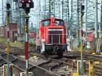 362 560-5 ist gerade auf Bewegungsfahrt im Rangierbereich des Frankfurter Hbf.