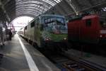 Die 111-039-4  Mit der Bahn in die Berge  Werbelok im Frankfurter Hauptbahnhof.