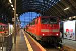 Auch 111 099-8 stand am Abend des 10.05.2013 im Frankfurter (Main) Hbf mit einem RE nach Mannheim Hbf abfahrbereit am Bahnsteig.