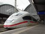 Ein ICE 3 (BR 406) der Niederländischen Eisenbahn in Frankfurt am Main Hbf am 21.11.15 Dies ist mein 4444stes Bild auf Bahnbilder.de Danke für alle Kommentare und hoffe, dass ich noch sehr viele Bilder Online stellen kann auf dieser Seite