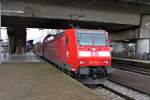 Am 14.12.2013 fuhr 146 114-4  Baden-Württemberg erfahren  mit einer RB nach Offenburg in den Hauptbahnhof von Freiburg ein.