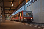 Am 05.12.2018 noch mit 3 Löwen Tackt Kleber unterwegs, 628 906 als RB nach Lindau Hbf in Friedrichshafen Hafen