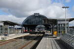 Die Bahnsteige 4 und 5 am 03.04.2023 in Gera Hbf.