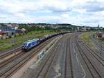 Infraleuna 251 HELENA, 247 907-9 Vectron DE ( 9280 1247 907-9 D-LEUNA ) wartet mit einem Kesselwagenzug in Gera am 6.7.2020 auf grünes Licht.