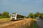 1648 473 fährt in der untergehenden Sonne in Haldensleben aus gen Magdeburg.

Haldensleben 22.07.2019