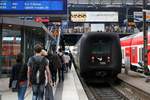 MFB 5291 (IC3) der Dänischen Staatsbahn (DSB) als IC 1183 (Linie 76) von Aarhus hat seinen Endbahnhof Hamburg Hbf erreicht. [29.7.2017 - 14:00 Uhr]