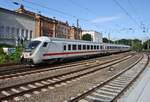 IC208 von Karlsruhe Hauptbahnhof nach Kiel Hauptbahnhof verlässt am 2.9.2017 den Hamburger Hauptbahnhof.