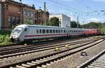 IC2229 von Kiel Hauptbahnhof nach Frankfurt(Main) Hauptbahnhof erreicht am 2.9.2017 den Hamburger Hauptbahnhof.