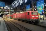 112 138 der DB Regio Schleswig-Holstein (DB Regio Nord, Kiel) mit dem RB 81 nach Bargteheide am 1.1.2023 im Hamburger Hbf.