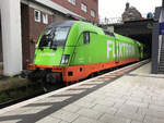 242.517  Fitzgerald  der Hector Rail steht am 12.09.2023 im regnerischen Hamburger Hauptbahnhof und wartet auf die Abfahrt in Richtung Köln.