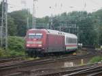 Hier 101 031-3 mit IC2329 von Kiel Hbf.