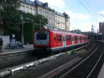 BR 472 als S21 nach S-Bahnhof Hamburg-Bergedorf am Hauptbahnhof Hamburg.