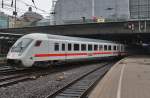 Hier IC2182 von Kassel-Wilhelmshhe nach Stralsund Hbf., bei der Einfahrt am 11.10.2011 in Hamburg Hbf.