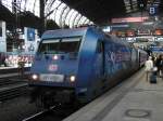 Bei meiner Hamburger Fototour,am 05.Juni 2010,hatte ich im Hbf das Glck 101 070 vor die Linse zubekommen.