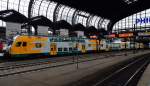 Wegen Hafengeburtstag des Hamburger Hafen ist der ODEG Kiss 445 100-1 in der Halle des Hauptbahnhof zu sehen.