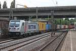Durchfahrt am Abend des 18.07.2019 von AKIEM/MT 187 508-7  METRANS  mit ihrem Containerzug (Hamburg Dradenau - München Riem Ubf) durch den Bahnhof von Hamburg Harburg in Richtung Rangierbahnhof Maschen.