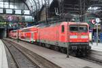 112 138 der DB Regio Schleswig-Holstein (DB Regio Nord, Kiel) mit dem RB 81 aus und nach Bad Oldesloe am 7.5.2023 im Hamburger Hbf.