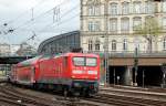 112 180 mit RE 21418 von Hamburg Hbf nach Lbeck Hbf bei der Ausfahrt aus Hamburg Hbf am 10.05.2013