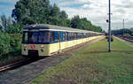 Der 1969 von Rathgeber an die DB gelieferte Hamburger S-Bahn-Triebzug am 03.10.1999 am Bahnhof Hamburg Mittlerer Landweg. ab 1997 firmierten dieses Fahrzeug unter dem Eigentümer S-Bahn Hamburg GmbH.