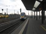 Eine Eurobahn von Dsseldorf nach Hamm bei der Einfahrt in den Bahnhof Hamm. 27.11.2010