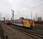 HLB Coradia Continental ET160 trifft am 02.03.19 in Hanau Hbf auf DB Cargo 193 314-2