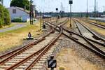 Weichenstraße in Hanau Hbf am 08.07.23 vom Bahnsteig aus fotografiert