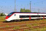 SBB CFF FFS Stadler Giruno RABe 501 023-2 am 10.09.23 in Hanau Hbf vom Bahnsteig aus fotografiert