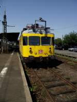 VT 701 017-6 steht in Hanau Hbf und brunt sich in der Sonne am 24.08.11