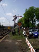 Ein Zwergformsignal am 29.04.13 in Hanau Hbf  