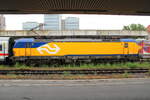 NS 193 737 mit dem IC 141 von Amsterdam Centraal nach Berlin Ostbahnhof, am 22.05.2024 in Hannover Hbf.