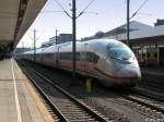 ICE der Baureihe 407 (Siemens Velaro D) in Hannover Hbf am 28.09.2011