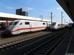 ICE-Treffen in Hannover: ICE erster Generation und brandneuer ICE der Baureihe 407 (Siemens Velaro D) in Hannover Hbf am 28.09.2011