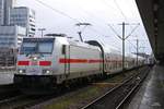 146 573-1 mit IC2 in Hannover Hbf, am 04.02.2017.