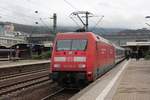 Am 25.10.2017 steht IC2293 nach Stuttgart im Hauptbahnhof Heidelberg.