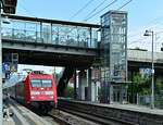 101 045 mit IC 118 nach Dortmund bei der Durchfahrt in Heidelberg Pfaffengrund/Wieblingen am Sonntag den 11.9.2022