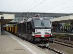 MRCE/Dispolok X4 E-864 (193 864) Vectron mit dem S21 Abraumzug am 30.04.15 in Heidelberg Hbf 