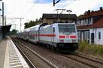 DBpbzfa  Leipziger Neuseenland  mit Schublok 146 555-8 als verspäteter IC 2036 (Linie 56) von Leipzig Hbf nach Norddeich Mole erreicht den Bahnhof Helmstedt. [14.7.2017 - 15:36 Uhr]