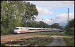 ICE 401086-4 durchfährt hier am 5.10.2024 um 15.52 Uhr den Bahnhof Kahl am Main in Richtung Hanau.