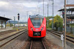 Eine Grinsekatze in Form von 1440 022 erreicht Gleis 119 zur Zwischenabstellung in Kaiserslautern Hbf.