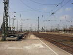 Karlsruhe Hauptbahnhof, Blick nach Süden, aufgenommen am 27.03.2013