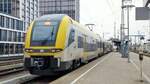 1462-005 steht als RE7 (RE77515) nach Lahr (Schwarzw) in Karlsruhe Hbf auf Gleis 14.