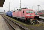 In Karlsruhe Hbf warteten am 06.02.2025 die WRS Loks 120 154-0 + 120 145-8 und 120 204-3 auf ihr weiteres Schicksal.