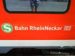 Das Logo der S-Bahn Rhein-Neckar auf einer Br 425 am 09.07.2010 im Hauptbahnhof von Karlsruhe.