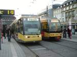 Zwei VBK Straenbahnen in Karlsruhe Hbf am 15.01.11