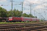 Nachschuss auf die Trierer 143 114, als diese am 22.06.2019 ihre RB 27 (Koblenz Hbf - Mönchengladbach) am Rangierbahnhof und DB Museum in Koblenz Lützel vorbei in Richtung Rechter Rheinseite schob.